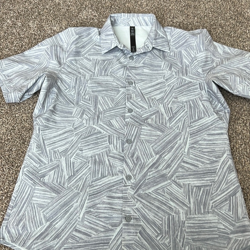 Lululemon Mens Button Down